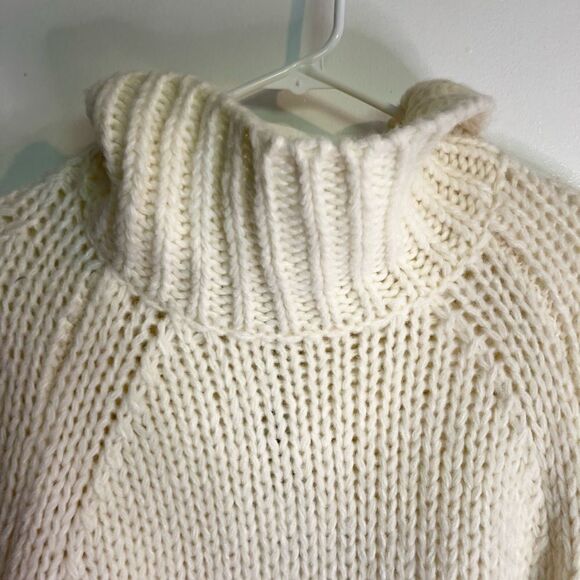 Reiss Chunky Knit Roll Neck Sweater .Size M - Picture 8 of 13